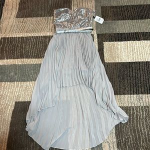 Silver cocktail dress Women’s Small